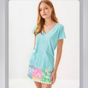 Lilly Pulitzer Aqua V-Neck Short Sleeve Tee with Scallop Floral Hem